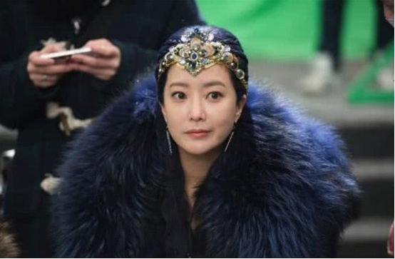 金喜善女儿近照曝光，被吐槽太丑，长大后惊艳众人！