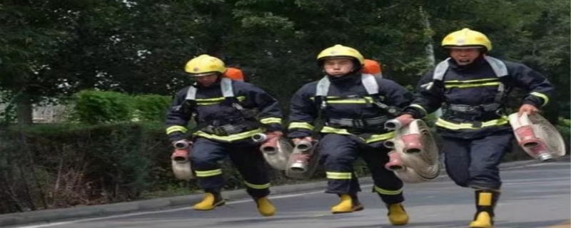 消防员工资,消防员待遇怎么样 消防员工资,消防员待遇怎么样