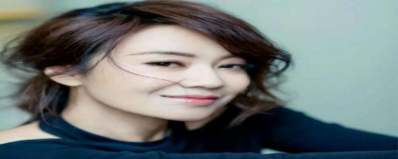 闫妮女儿为什么姓邹,闫妮现在是单身吗 闫妮女儿为什么姓邹,闫妮现在是单身吗
