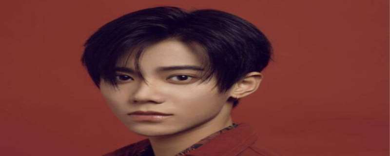 唐梓比康昕小多少 唐梓的前任是谁 唐梓比康昕小多少 唐梓的前任是谁