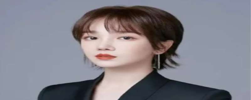 陈小纭是运动员还是演员，陈小纭为什么退出游泳比赛