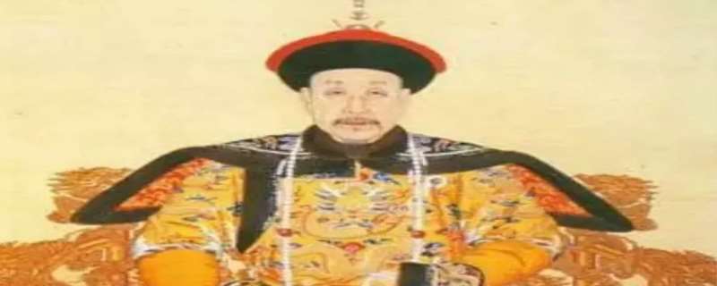 太上皇可以自居朕吗，太上皇可以穿龙袍吗