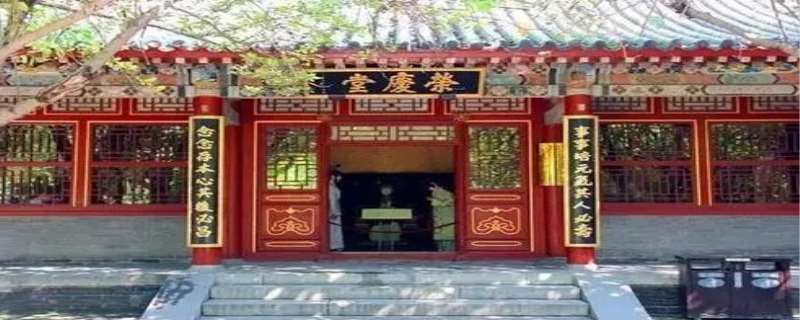 荣国府和宁国府的关系 荣国府和宁国府为什么被抄家 荣国府和宁国府的关系 荣国府和宁国府为什么被抄家
