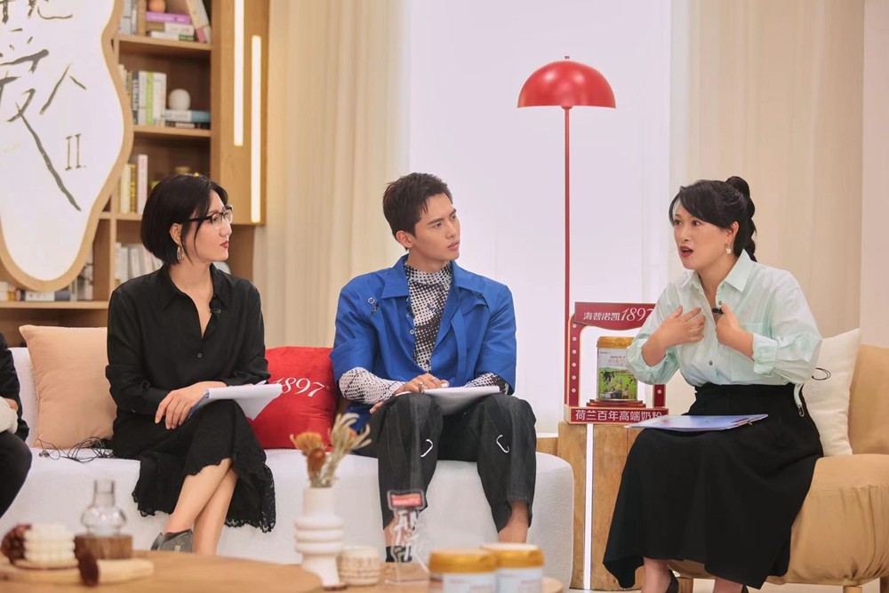 《再见爱人2》首播!奇葩离婚原因引发众人争议 胡彦斌吉娜金句不断 《再见爱人2》首播!奇葩离婚原因引发众人争议 胡彦斌吉娜金句不断